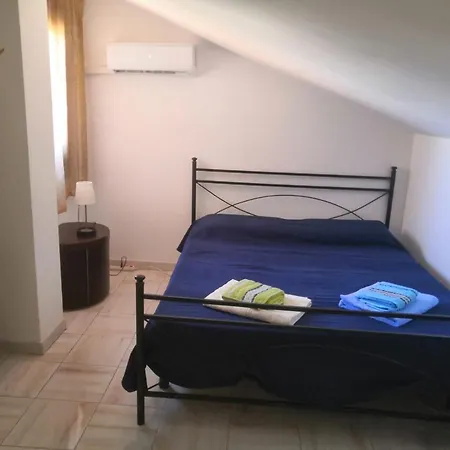 Appartamentino Mansardato Pedara