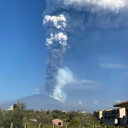 Appartamentino Mansardato * Pedara